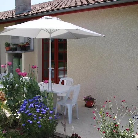 Bed and Breakfast Le De La Grange De Broustic *