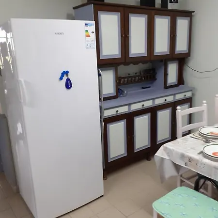 Le De La Grange De Broustic